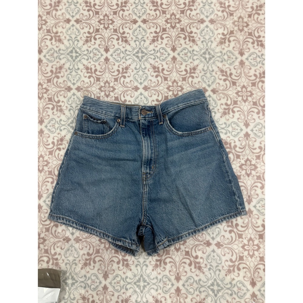 Levis Premium High Loose Shorts W28 Medium Wash Blue Denim High Rise 39451-0010
